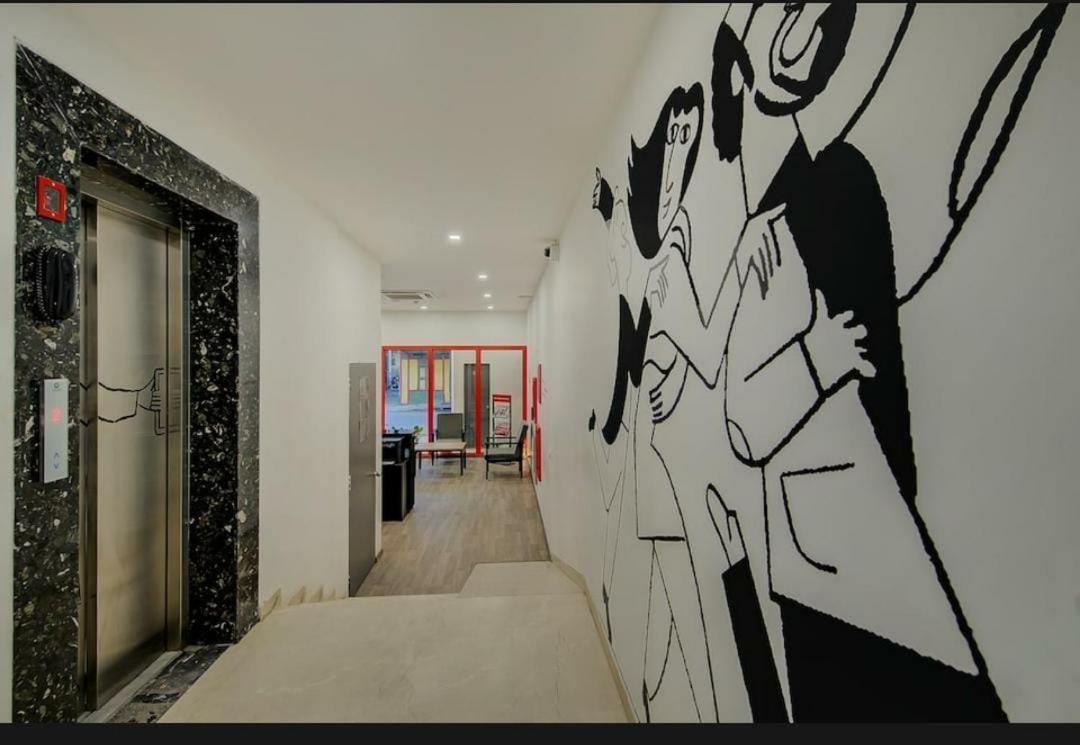 פונה Hotel Town Plaza מראה חיצוני תמונה