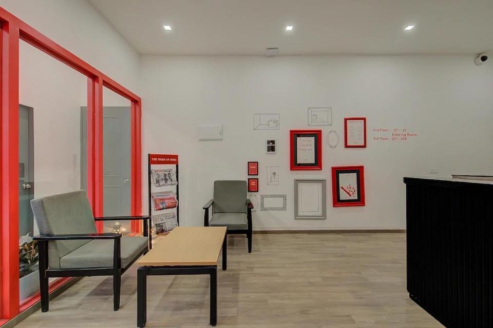 פונה Hotel Town Plaza מראה חיצוני תמונה